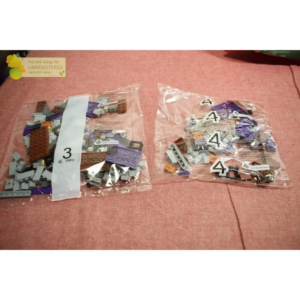 LEGO Super Mario King Boo's Haunted Mansion Set 71436 - Picture 4 of 16